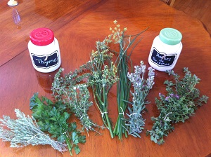 Jazz Up the Christmas Feast With Garden Herbs Image